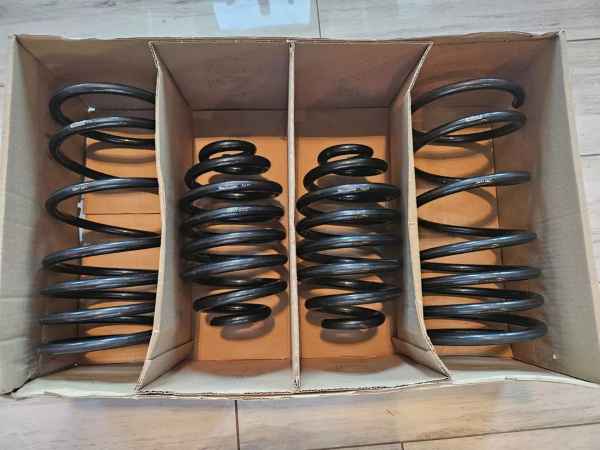Eibach 3897.140 Set of 4 Pro-kit Lowering Springs for Pontiac GTO 2004 2005 2006